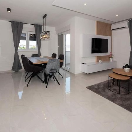 Penthouse Paola- Modern And Luxury Apartment In Zadar Exterior photo