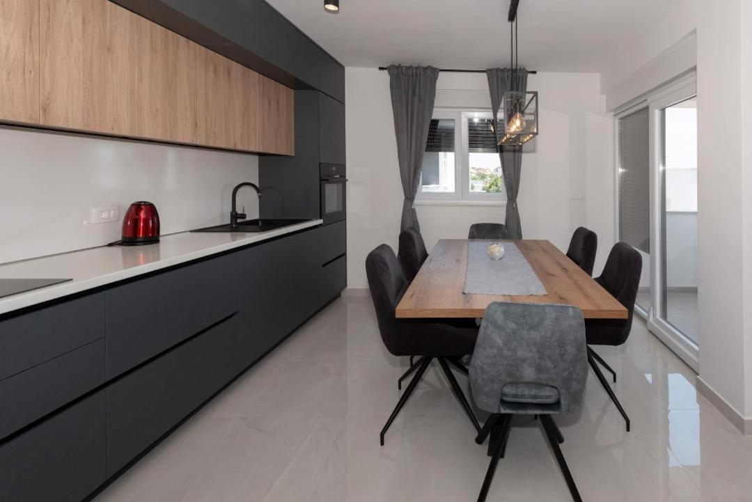 Penthouse Paola- Modern And Luxury Apartment In Zadar Exterior photo
